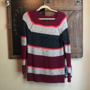 American Eagle Striped Jegging Sweater